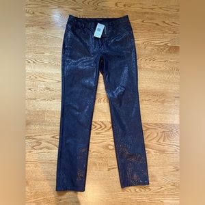 Lafayette 148 New York, black, curvy, sz 8, snake skin, shiny, mid rise pant NWT